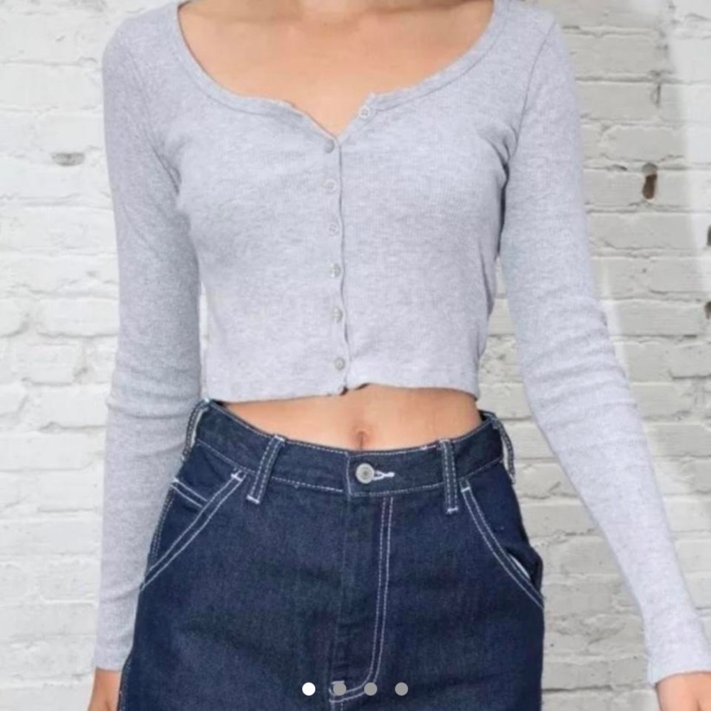 Brandy Melville grey top